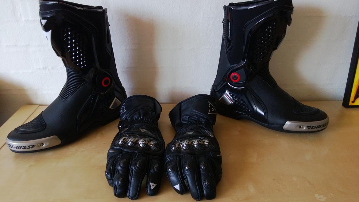 Honda Fireblade 954 - Udstyret billede 17