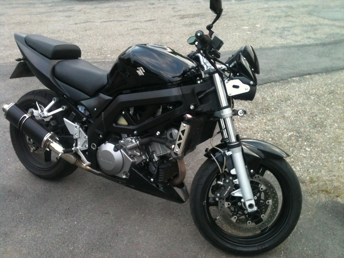 Suzuki SV 1000N (Købt 2012 - Solgt 2015) billede 2