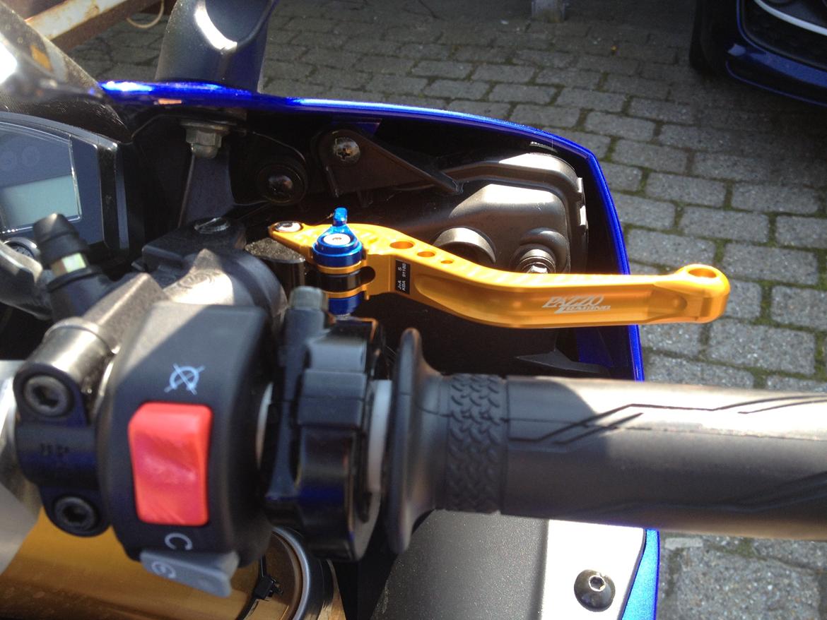 Yamaha R6 (solgt) billede 20