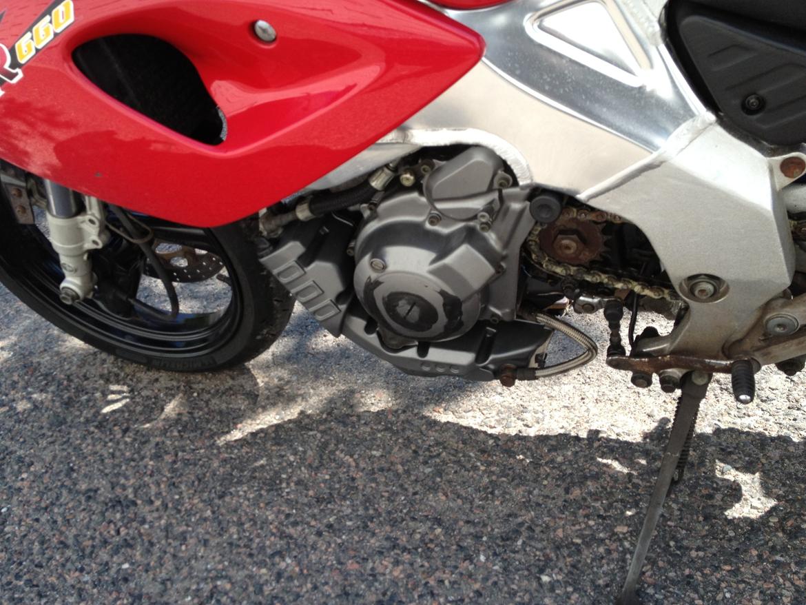 Yamaha Szr 660 billede 2