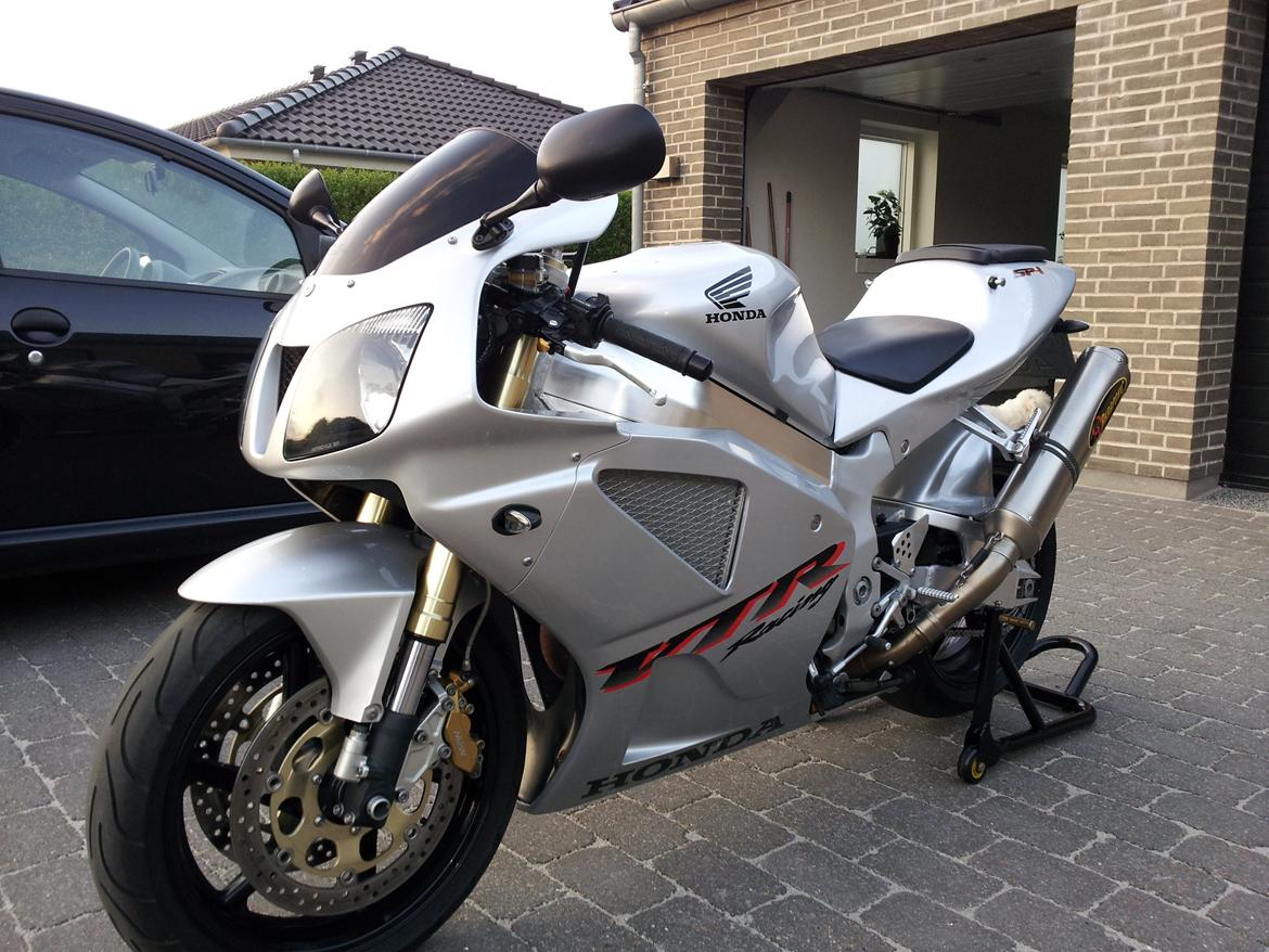 Honda VTR 1000 SP1 billede 4