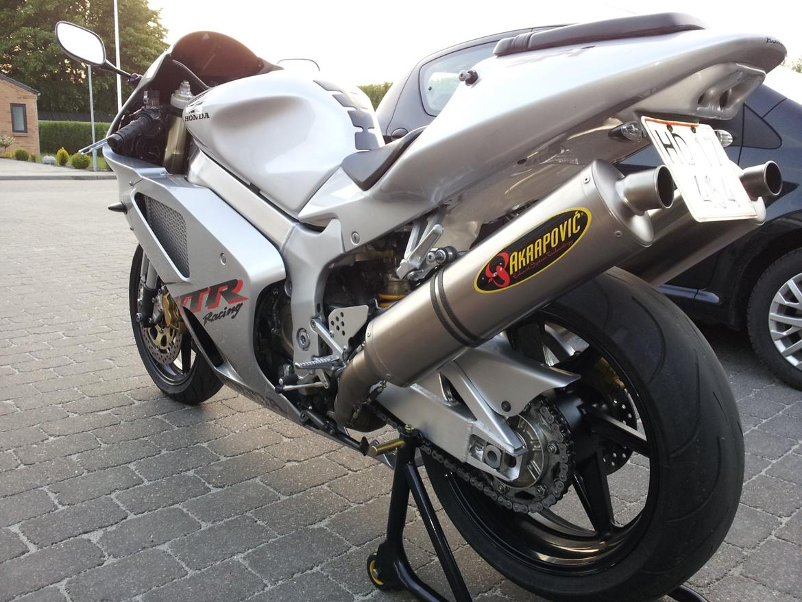 Honda VTR 1000 SP1 billede 7