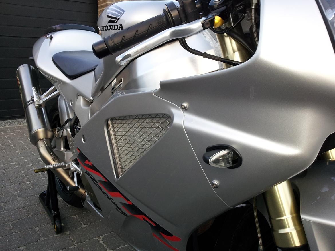 Honda VTR 1000 SP1 billede 10