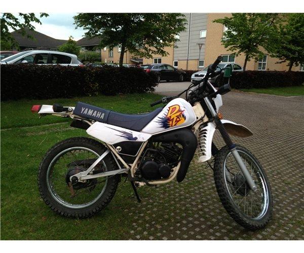 Yamaha DT175 billede 1