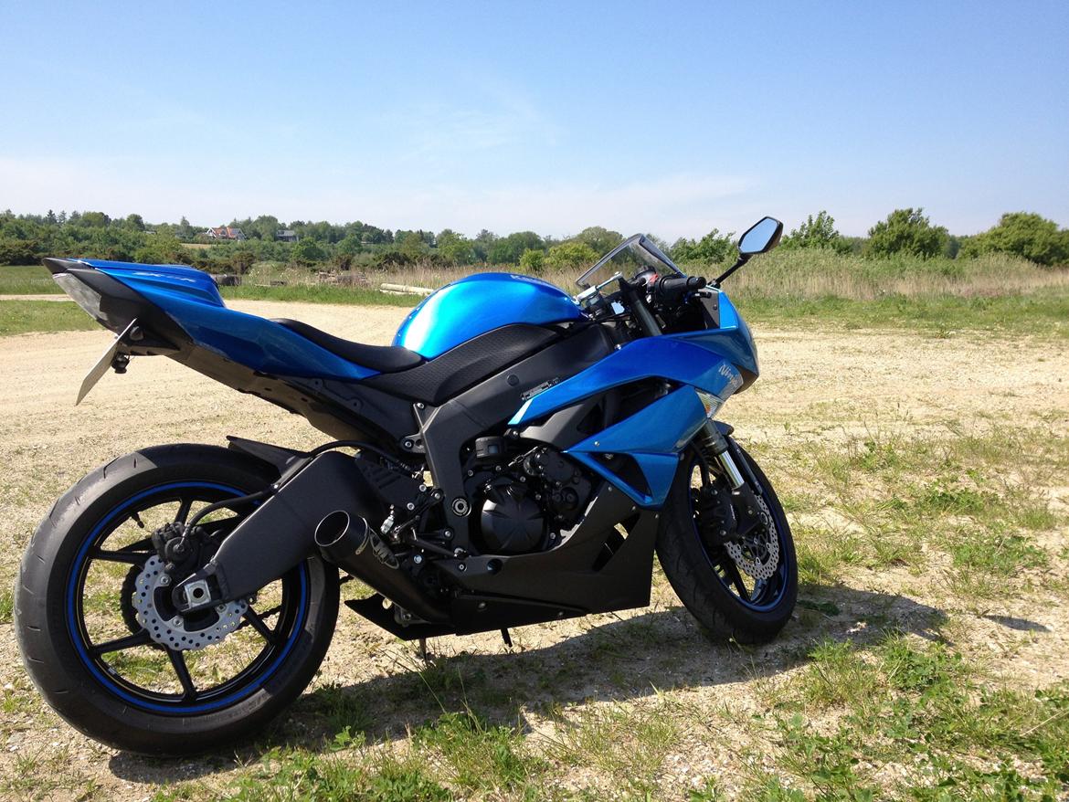 Kawasaki ZX6R billede 5