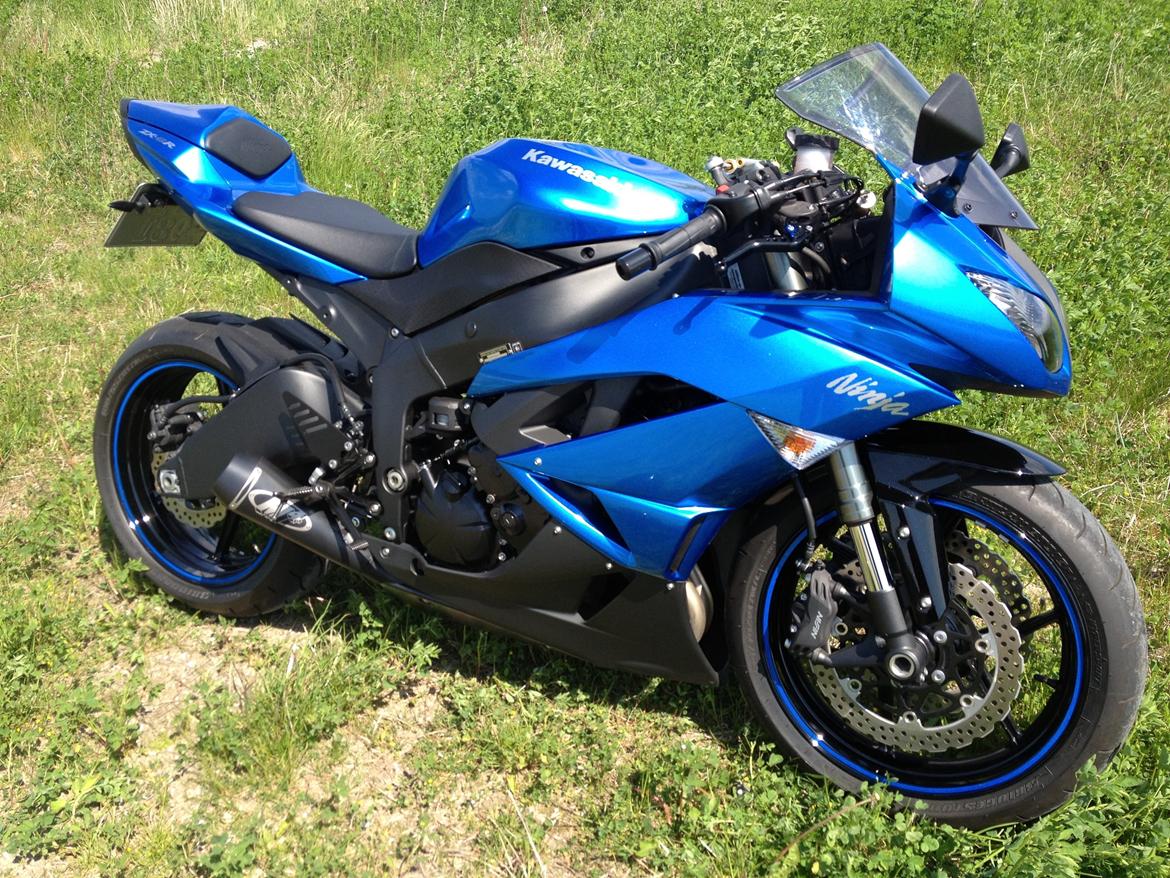 Kawasaki ZX6R billede 3