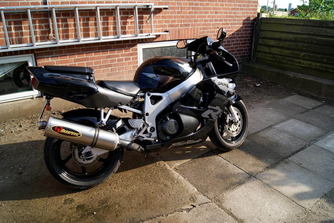 Honda cbr 900rr !solgt! billede 10