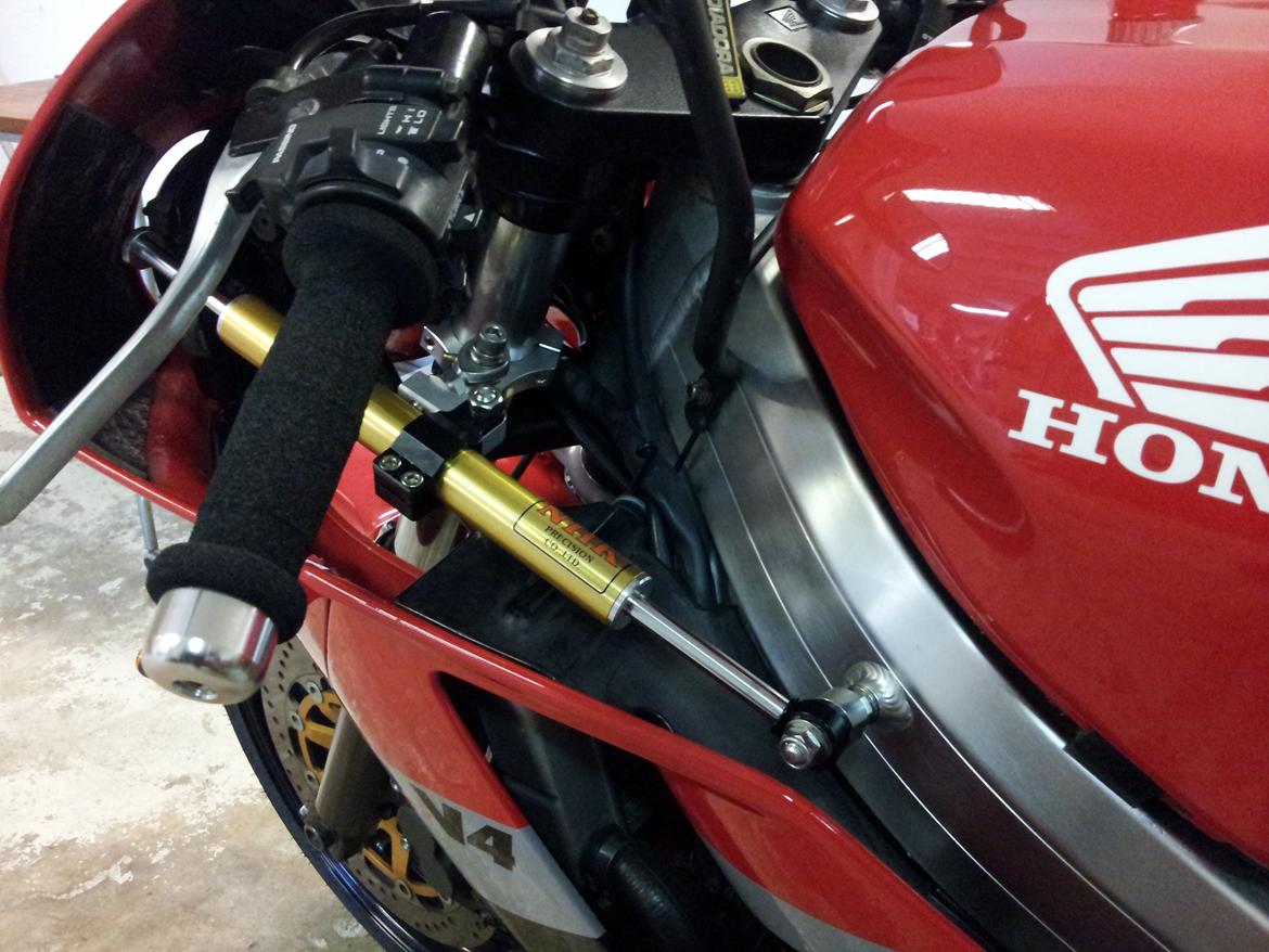 Honda VFR 400R NC30 billede 9