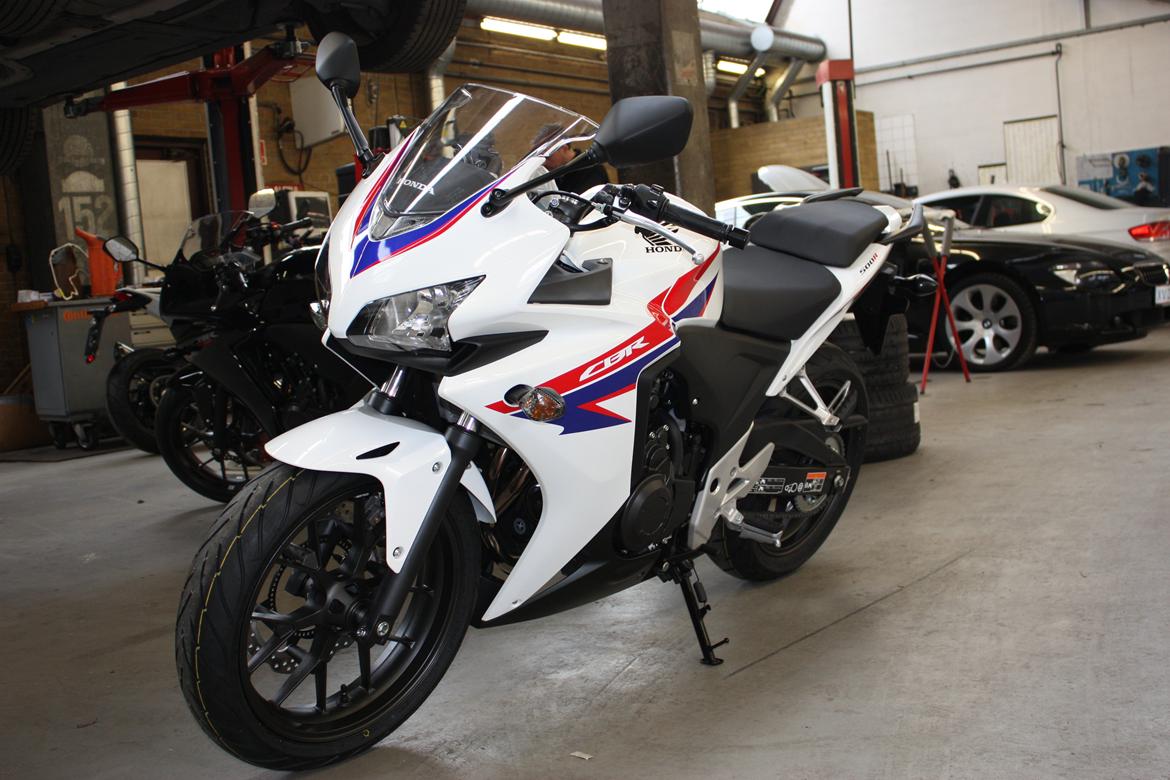 Honda cbr 500 ra billede 1