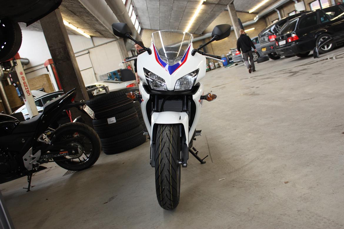 Honda cbr 500 ra billede 2