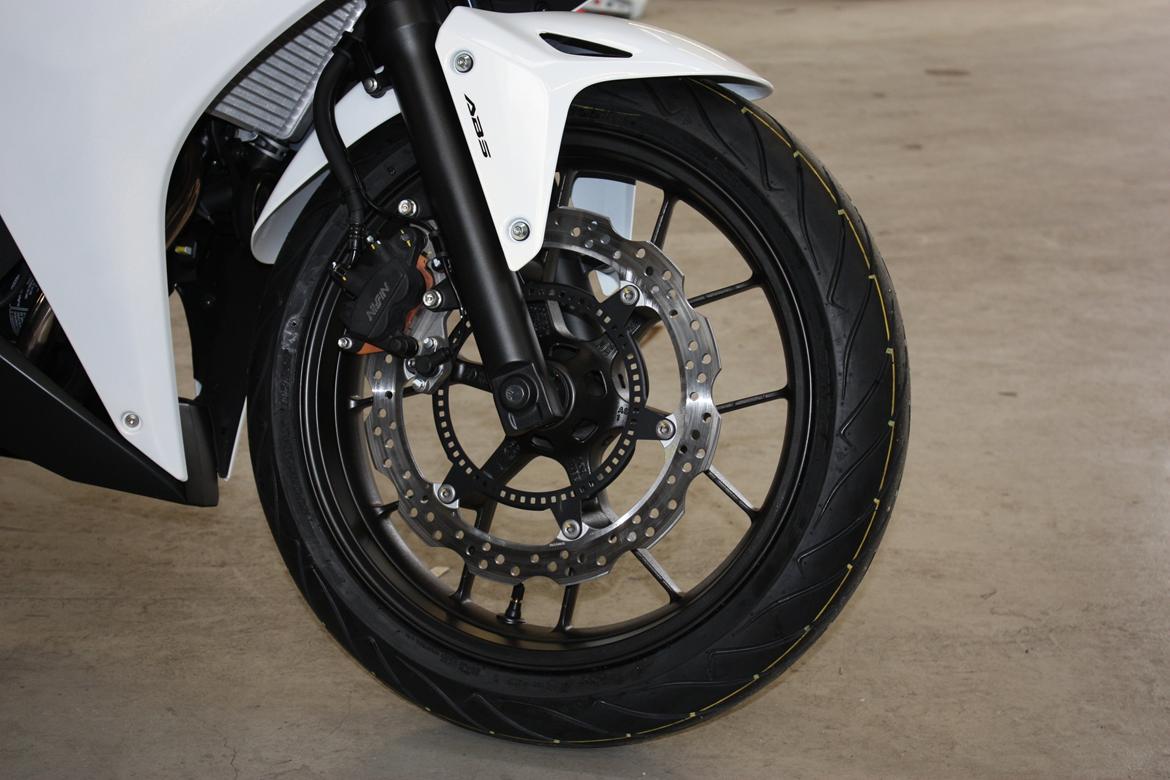 Honda cbr 500 ra billede 5