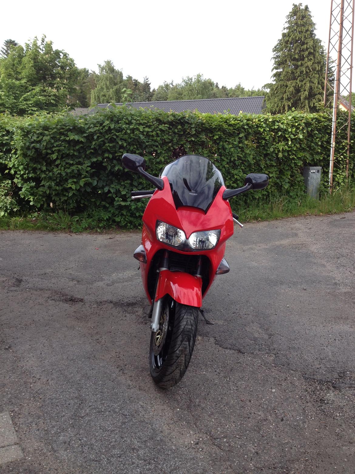 Honda VFR 800 Fi billede 4