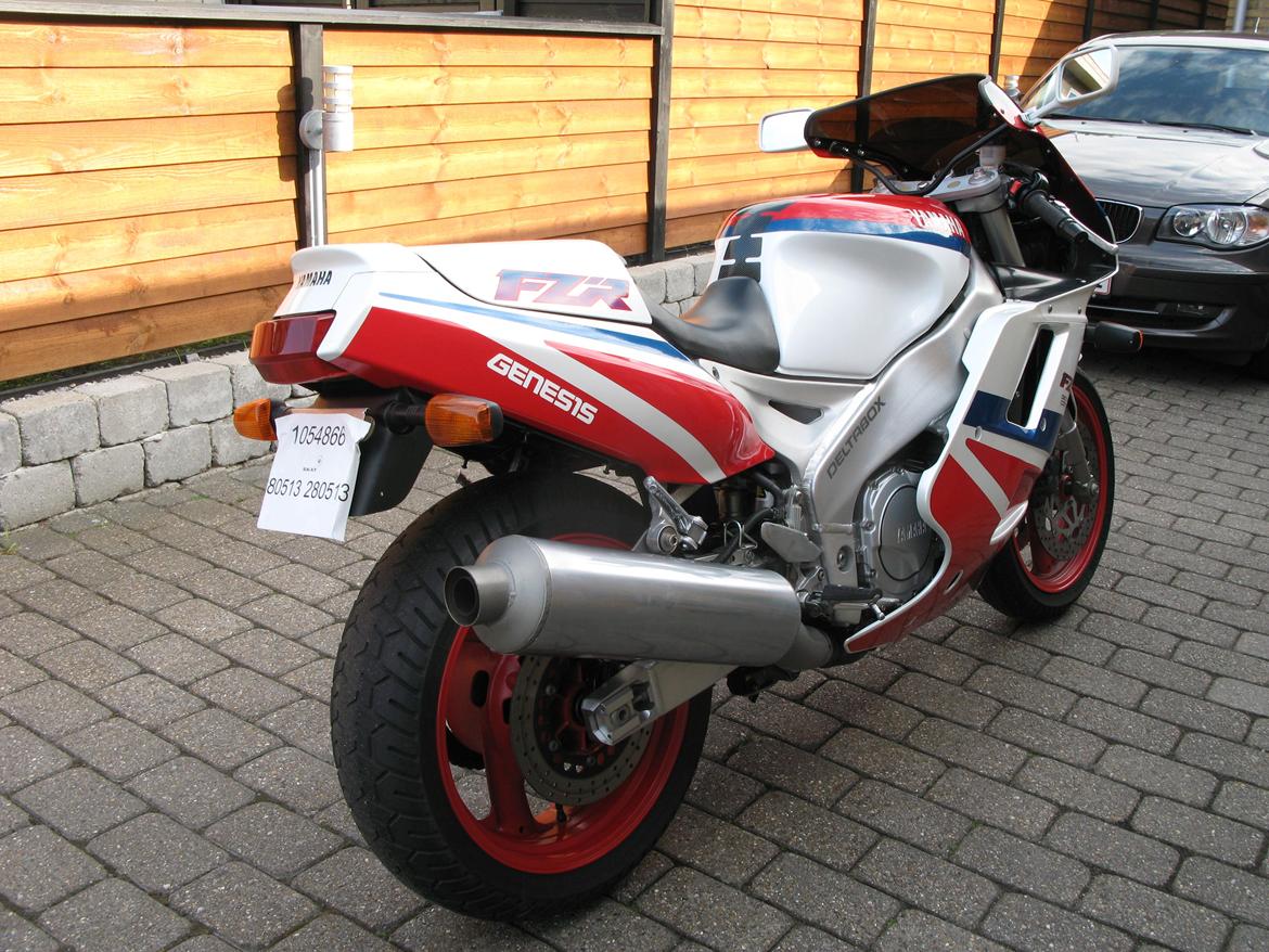 Yamaha FZR 1000 billede 4