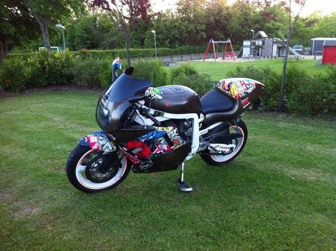 Suzuki GSX-R750 billede 11