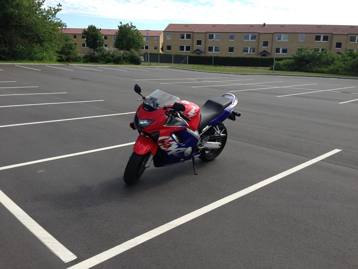 Honda CBR600 F4 billede 16