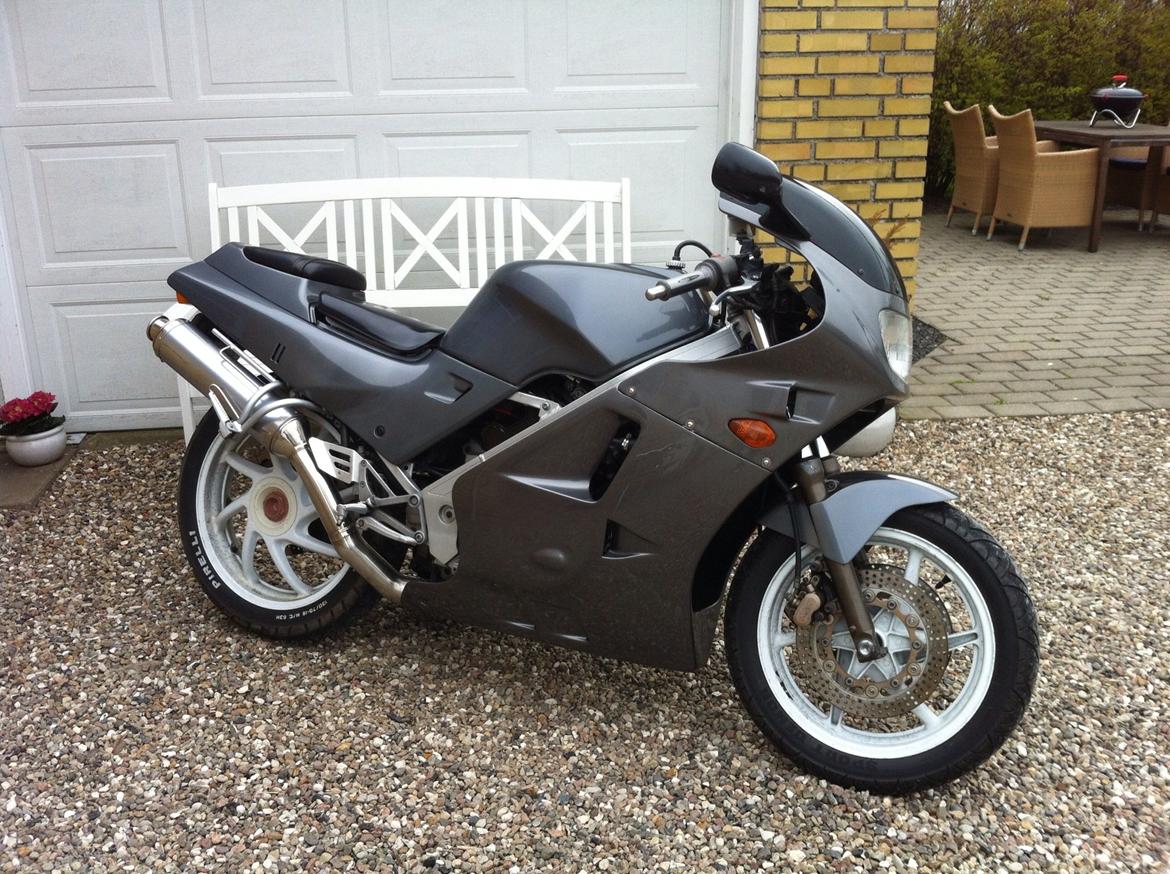 Honda VFR 400R NC24 billede 13