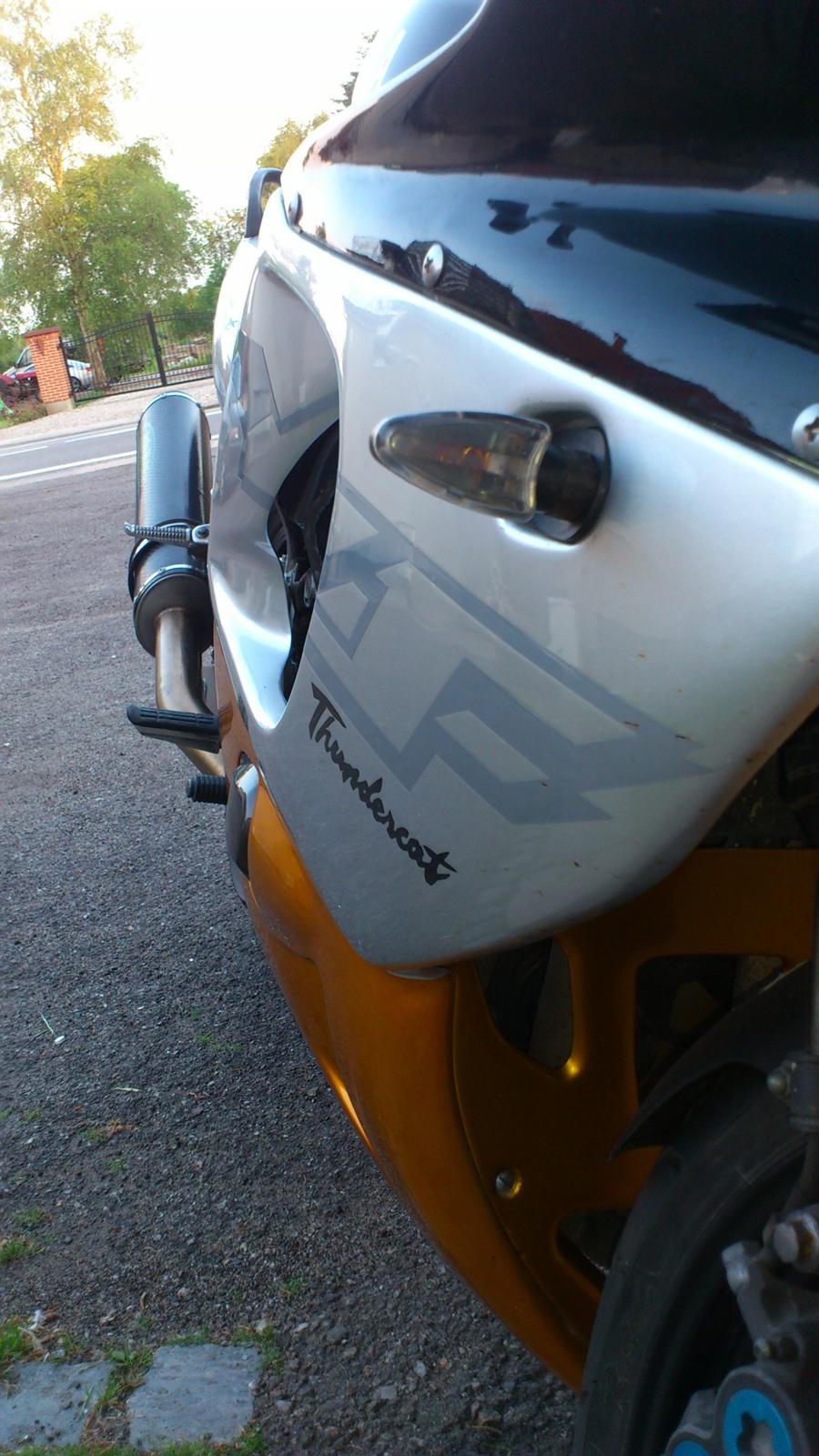 Yamaha YZF600R Thundercat billede 4