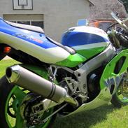 Kawasaki ZXR750