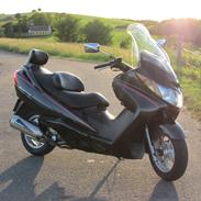 Suzuki Burgman an 400 k5 BW