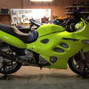 Suzuki Gsx 750 F