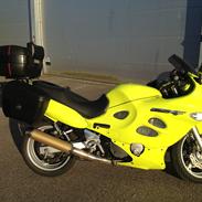 Suzuki Gsx 750 F