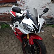 Yamaha YZF R6