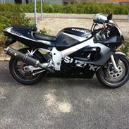 Suzuki GSXR 600