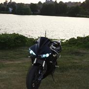 Yamaha R6