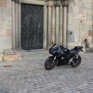 Yamaha R6