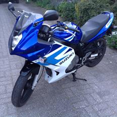 Suzuki GS 500f