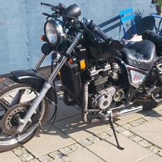 Kawasaki Bobber 454 LTD