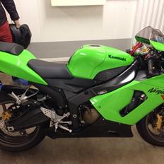 Kawasaki Zx6r 636