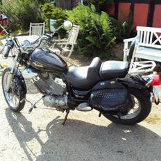 Yamaha XV 535