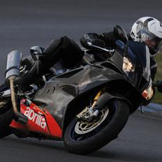 Aprilia RSVR Factory
