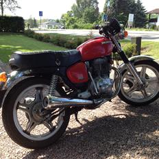 Honda cb 250 T dream