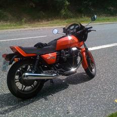 Moto Guzzi 850 Le Mans Mark III