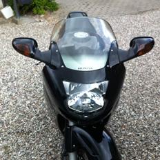 Honda cbr 1100 Super blackbird