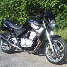 Honda CB 500