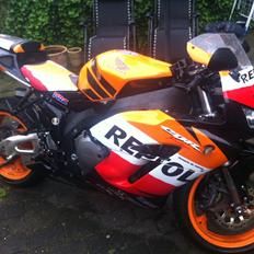 Honda CBR 1000 RR Repsol