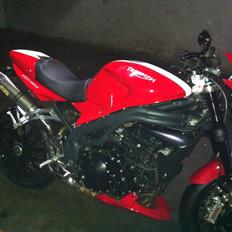 Triumph Speed Triple SE (STJÅLET)