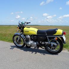 Honda CB 750 F1