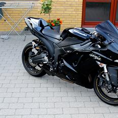 Kawasaki Ninja ZX6R - The Black Pearl!!!