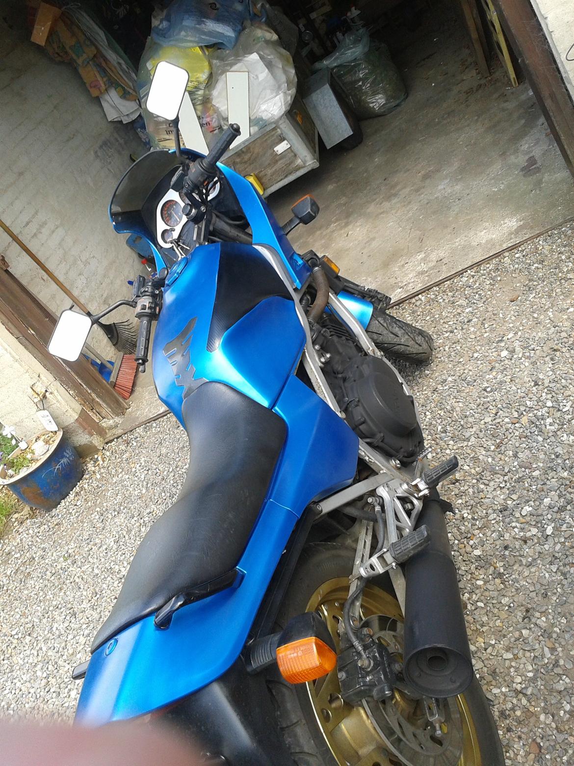 Honda VF750F billede 5