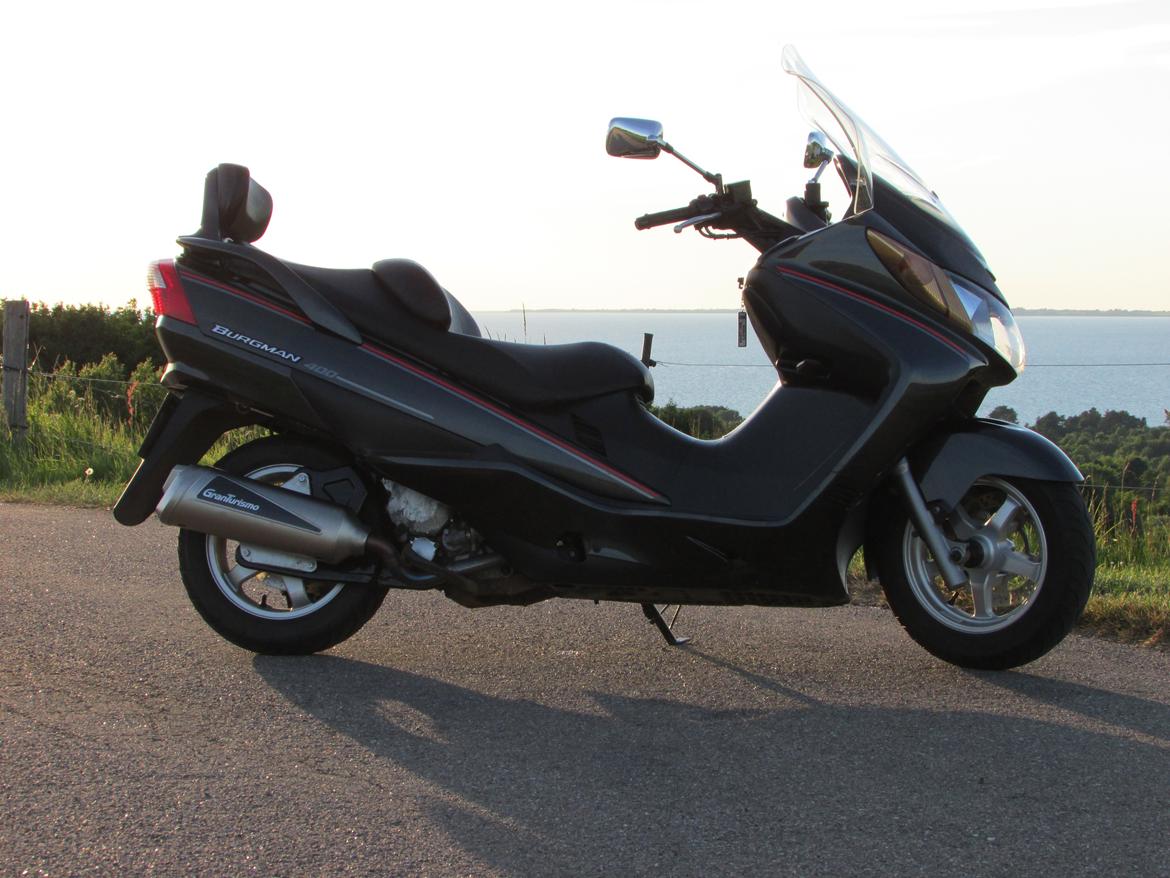 Suzuki Burgman an 400 k5 BW billede 2