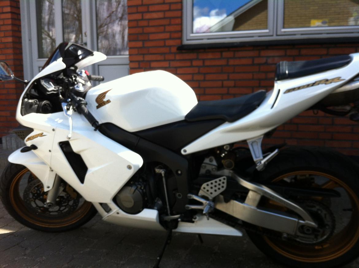Honda CBR 600 RR billede 8