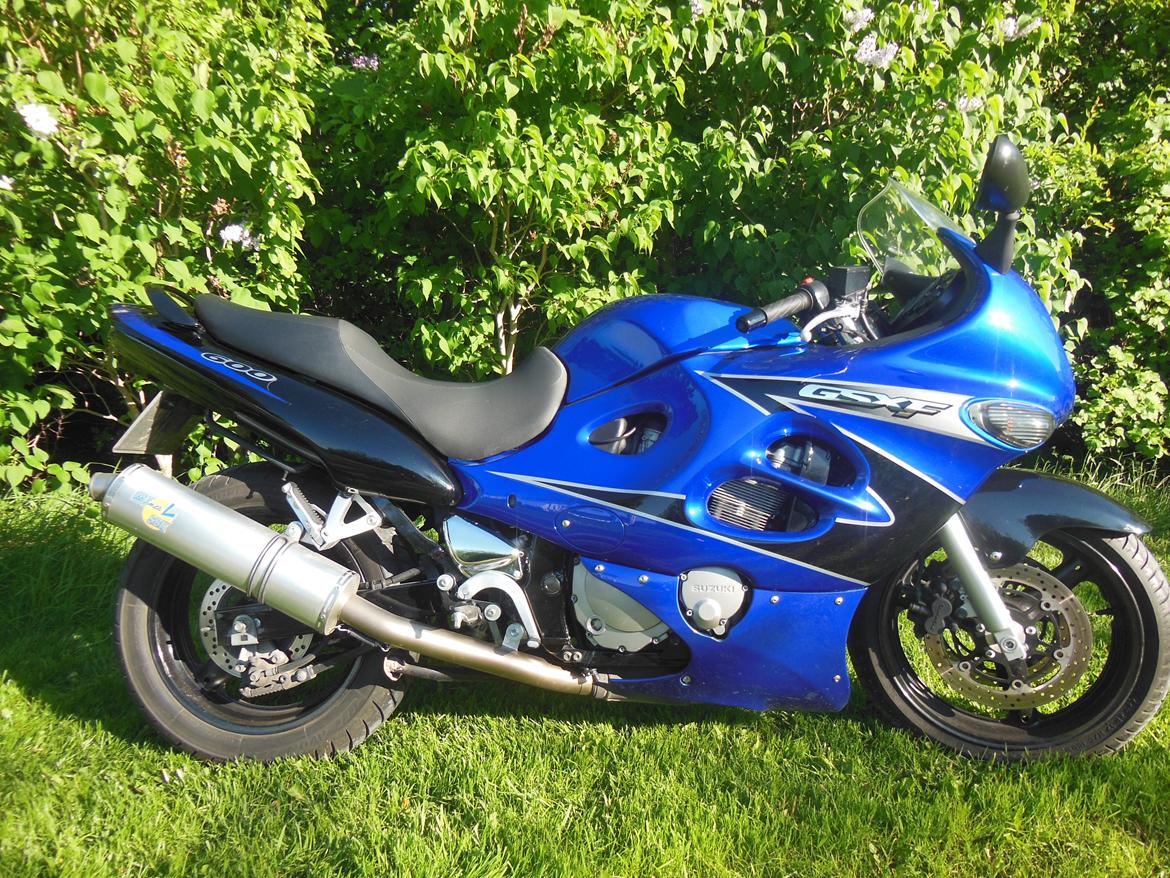 Suzuki GSX 600 F billede 2