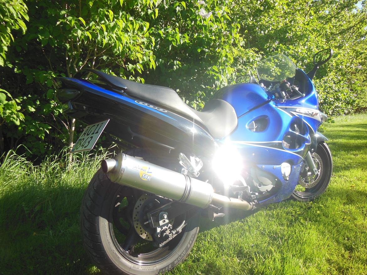 Suzuki GSX 600 F billede 3