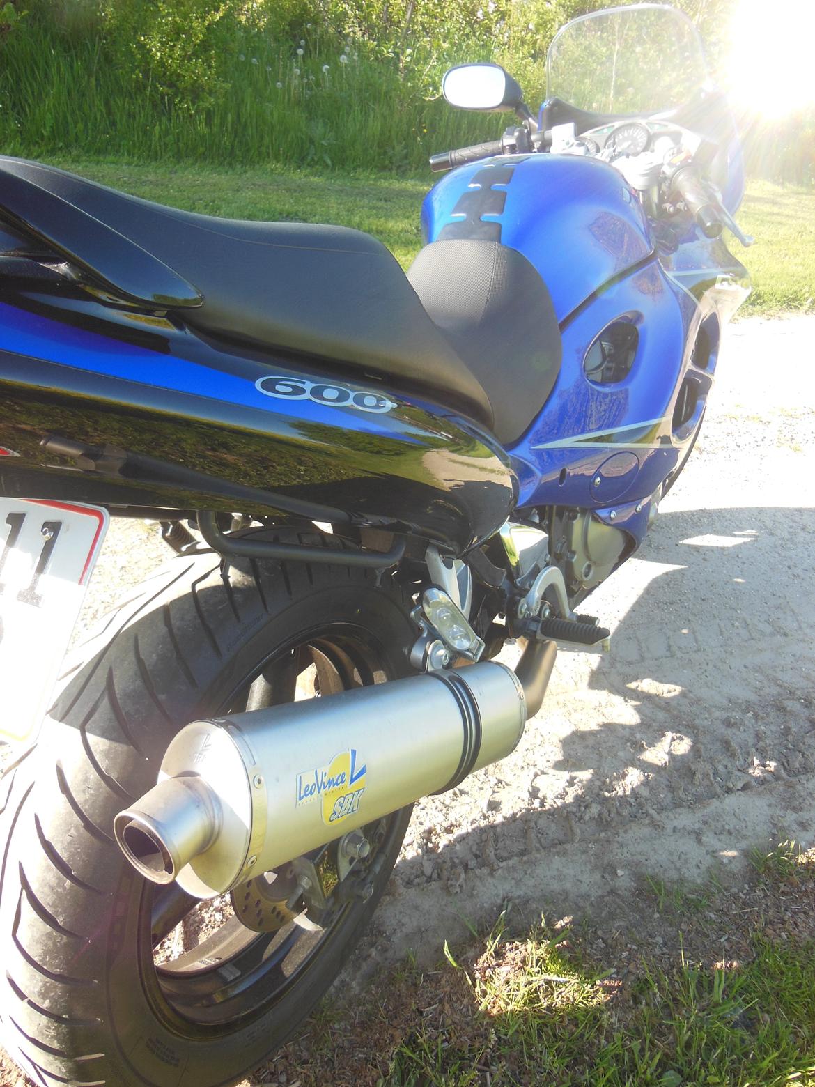 Suzuki GSX 600 F billede 10
