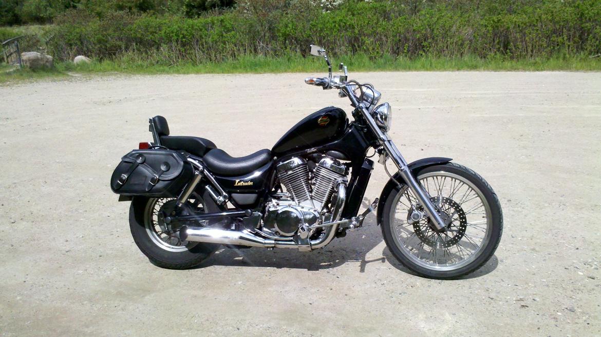 Suzuki VS 750 Intruder billede 1