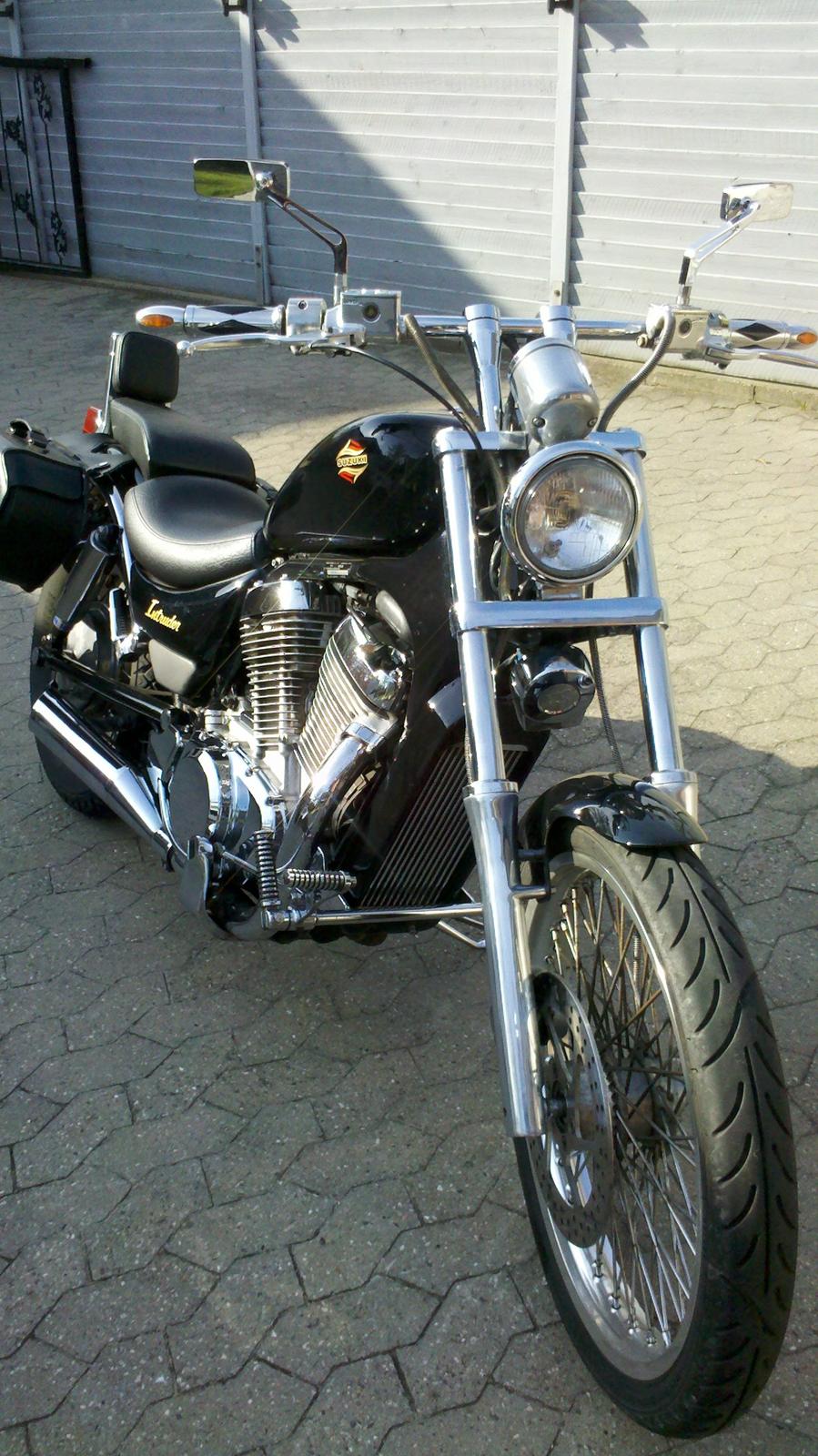 Suzuki VS 750 Intruder billede 4